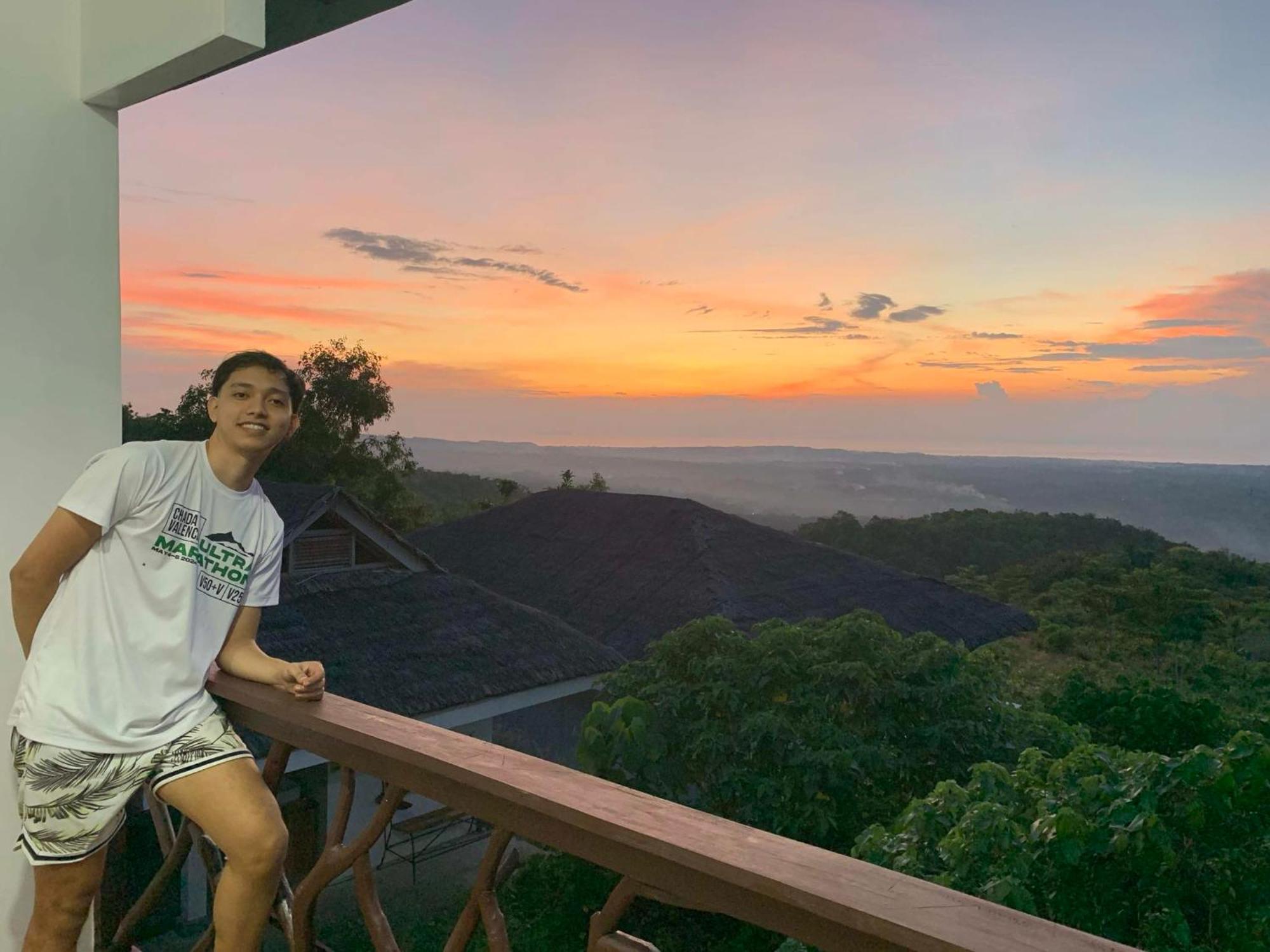 Thornton'S Sea View Cafe & Guesthouse Siquijor Rum bild