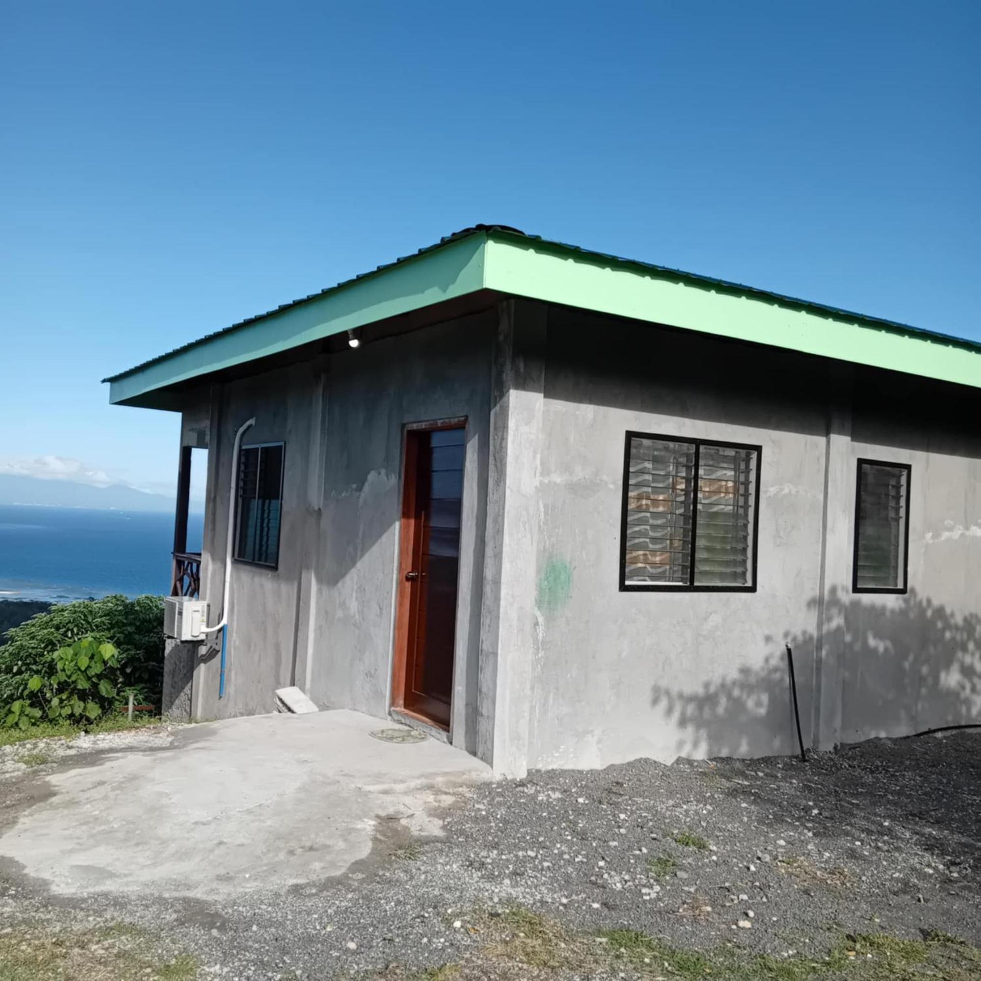 Thornton'S Sea View Cafe & Guesthouse Siquijor Exteriör bild